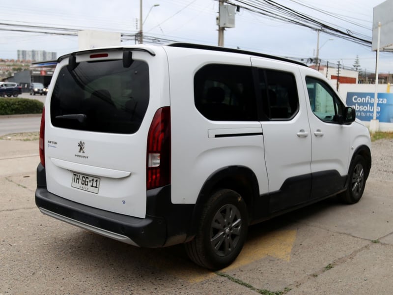 Peugeot RIFTER 1.5 BLUEHDI 130HP 2024 - Imagen 7 de 20