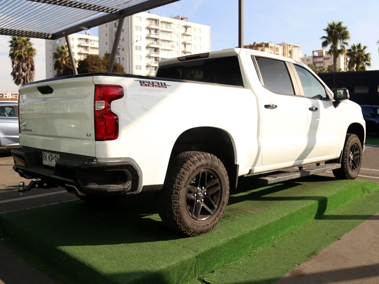 CHEVROLET SILVERADO 5.3 LT AT 4X4 2022 - Imagen 6 de 20