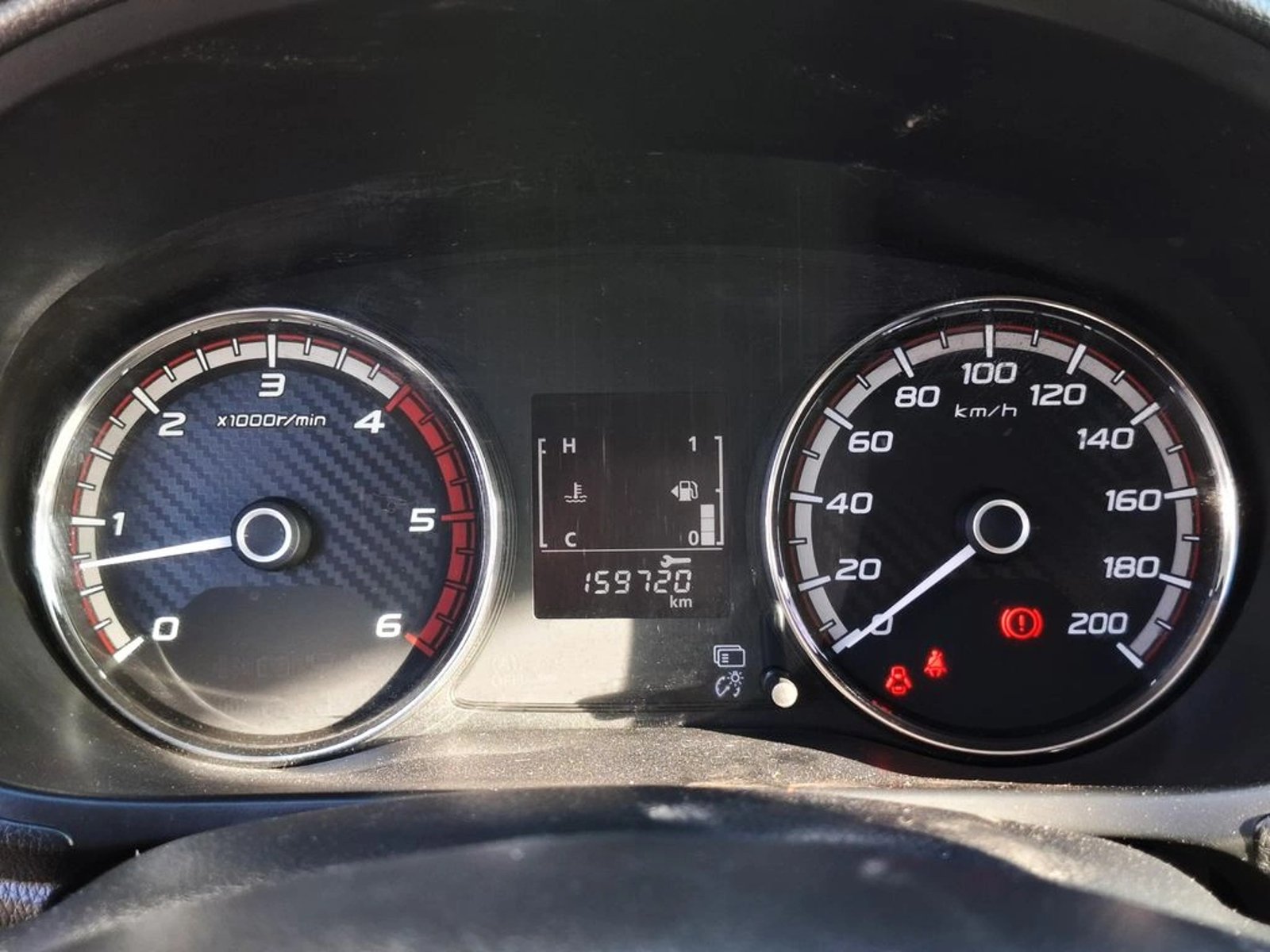 MITSUBISHI L200 2.4 2023 - Imagen 18 de 20