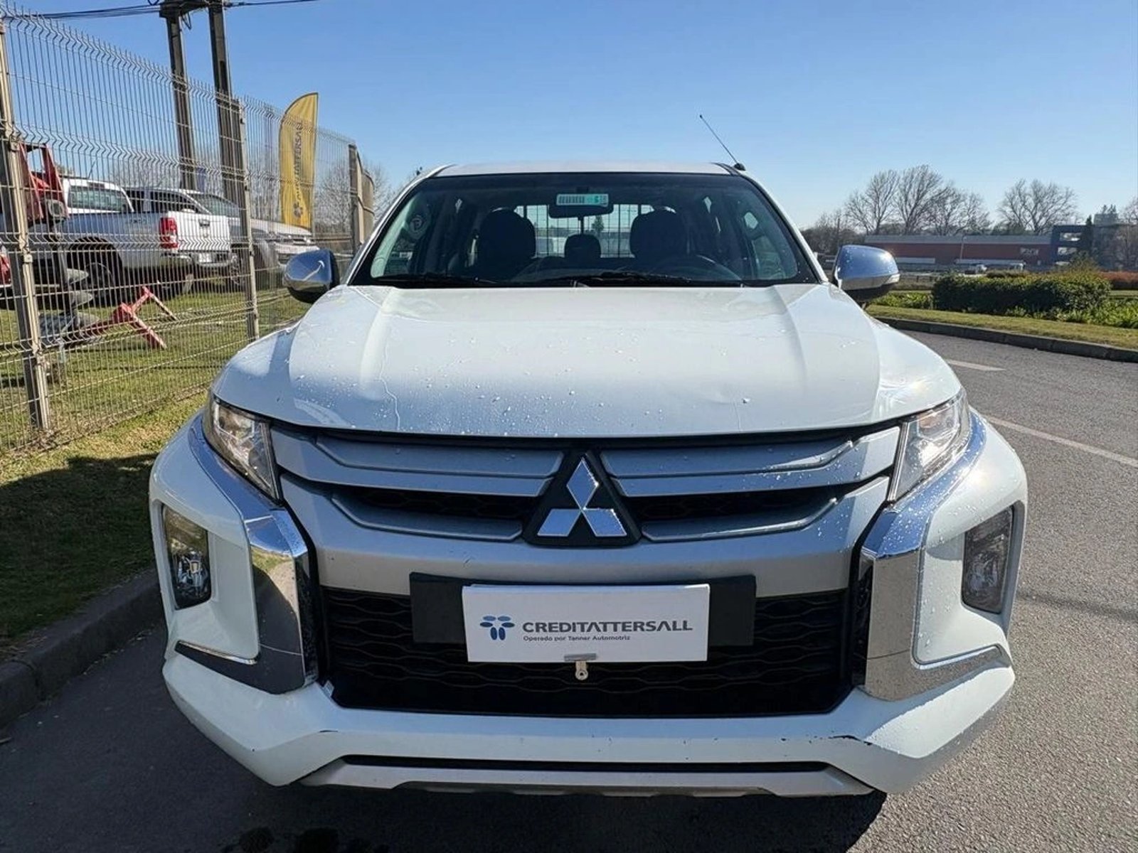 Mitsubishi L200 KATANA CR 4X2 2023 - Foto 3 de 12
