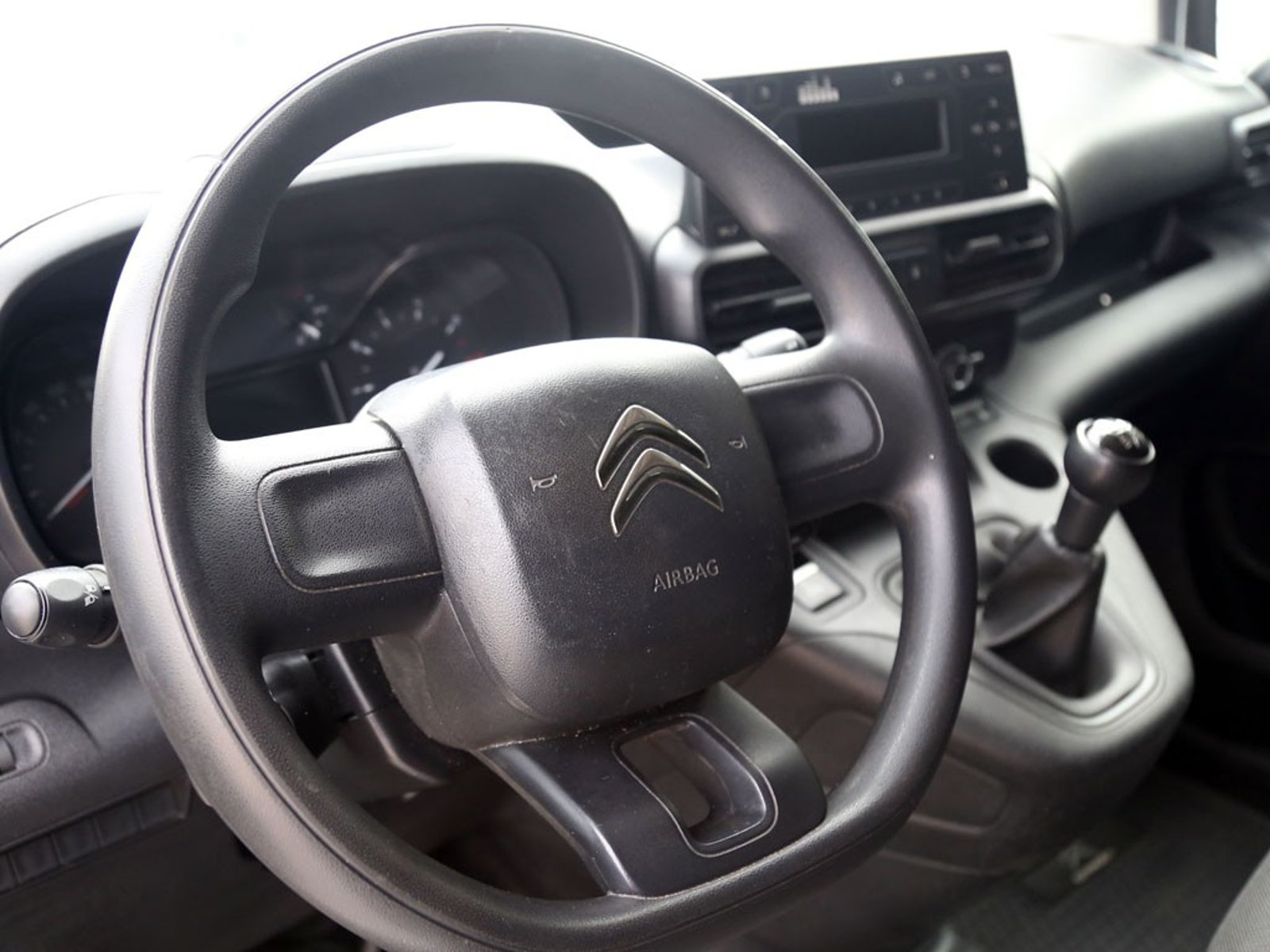 CITROEN BERLINGO 1.6 M HDI 92 MT DIESEL 2022 - Imagen 12 de 19