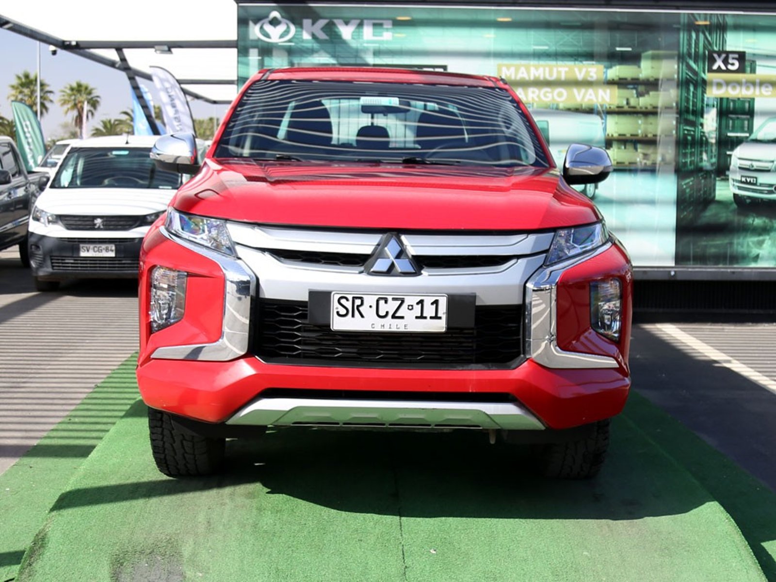 Mitsubishi L200 2.4 KATANA CRT DIESEL DOB. CAB. 4X4 MT 4P 2023 - Foto 2 de 20