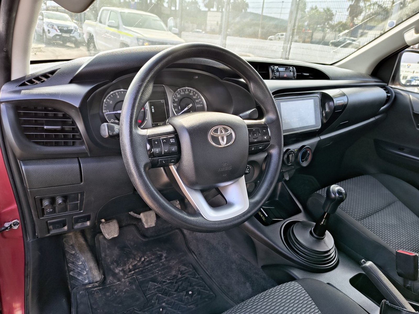 TOYOTA HILUX HILUX TSS 2.4 Diesel 4X2 T/M 2021 - Imagen 11 de 20