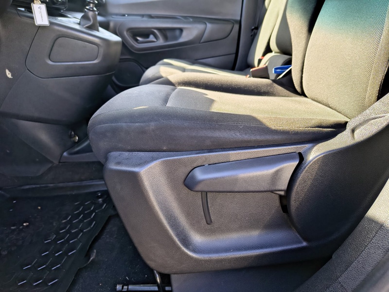 Peugeot PARTNER 1.5 L1 HDI 2023 - Imagen 9 de 15