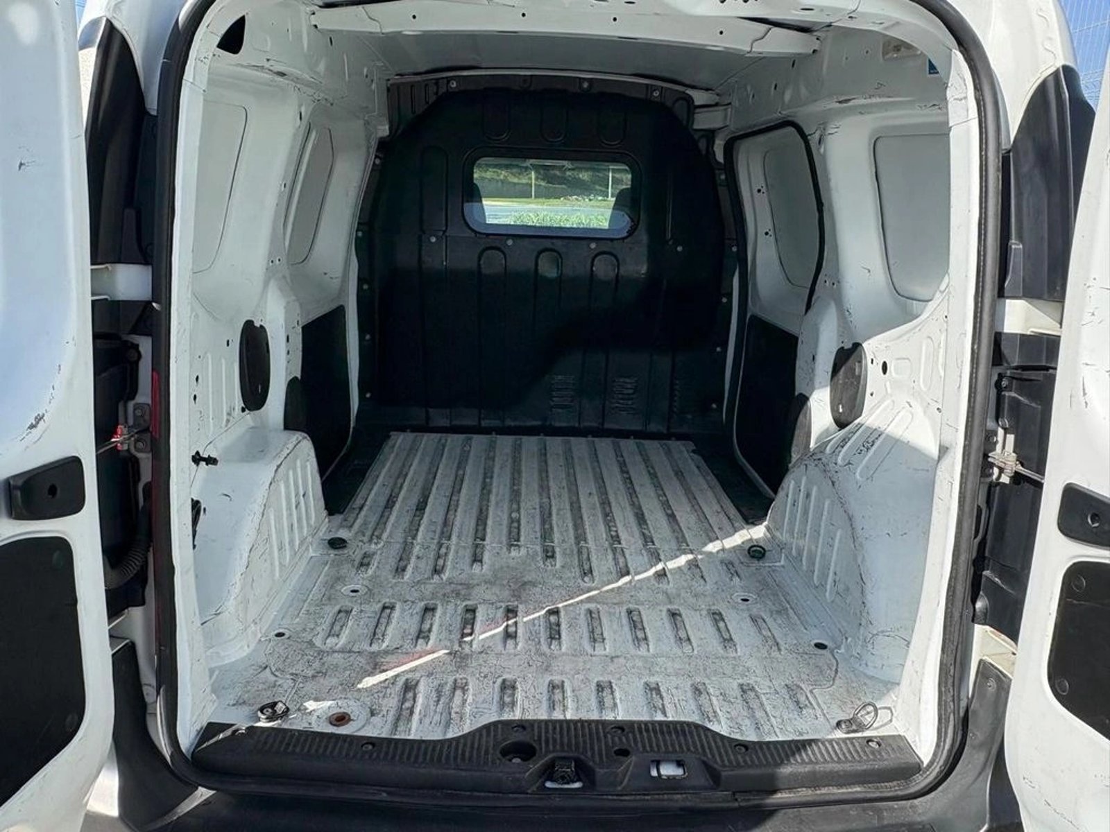 RENAULT EXPRESS 1.5 ZEN MT DIESEL 2023 - Imagen 8 de 12