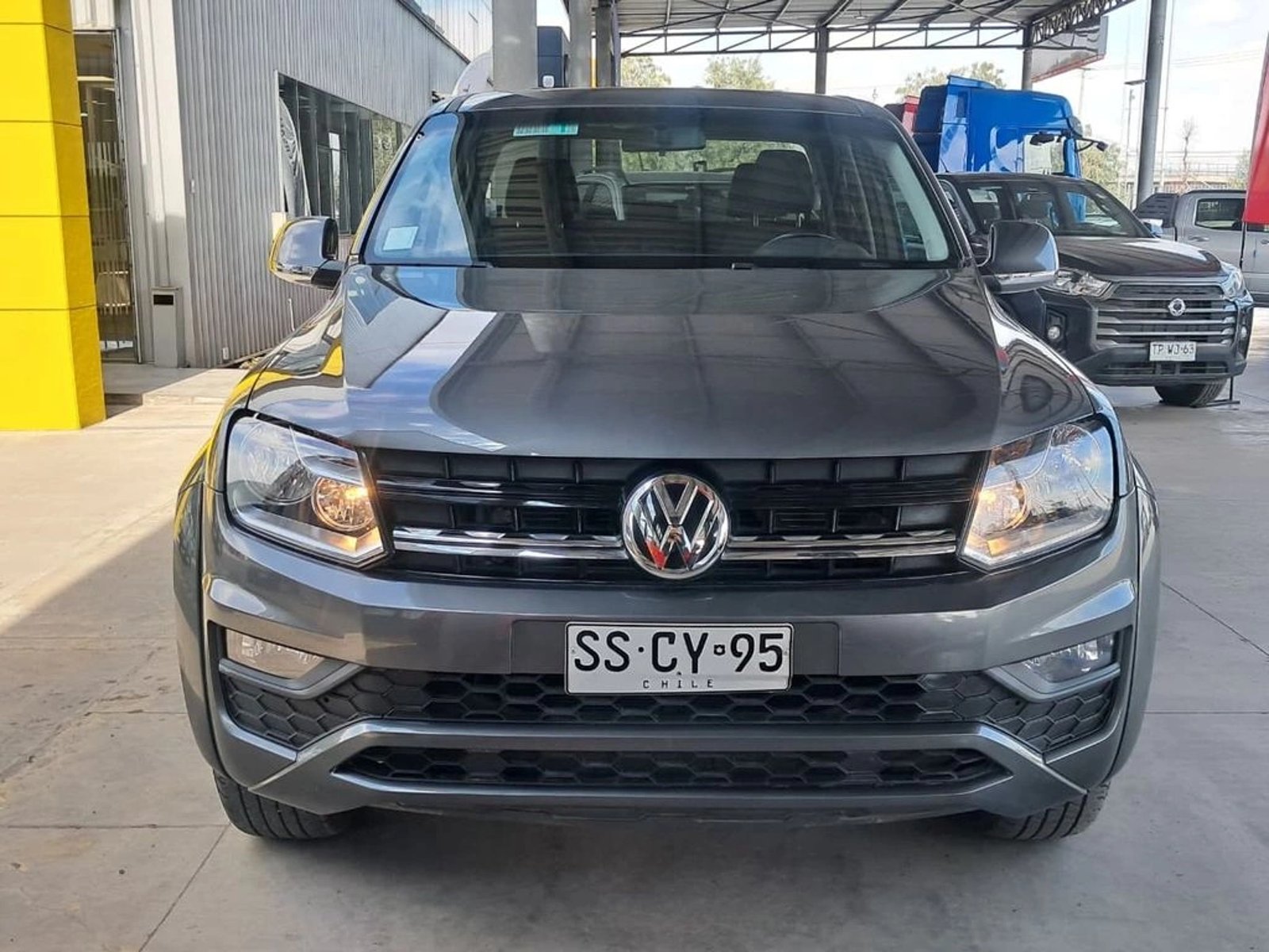 Volkswagen AMAROK COMFORTLINE AT 4X4 2.0 2023 - Foto 3 de 20