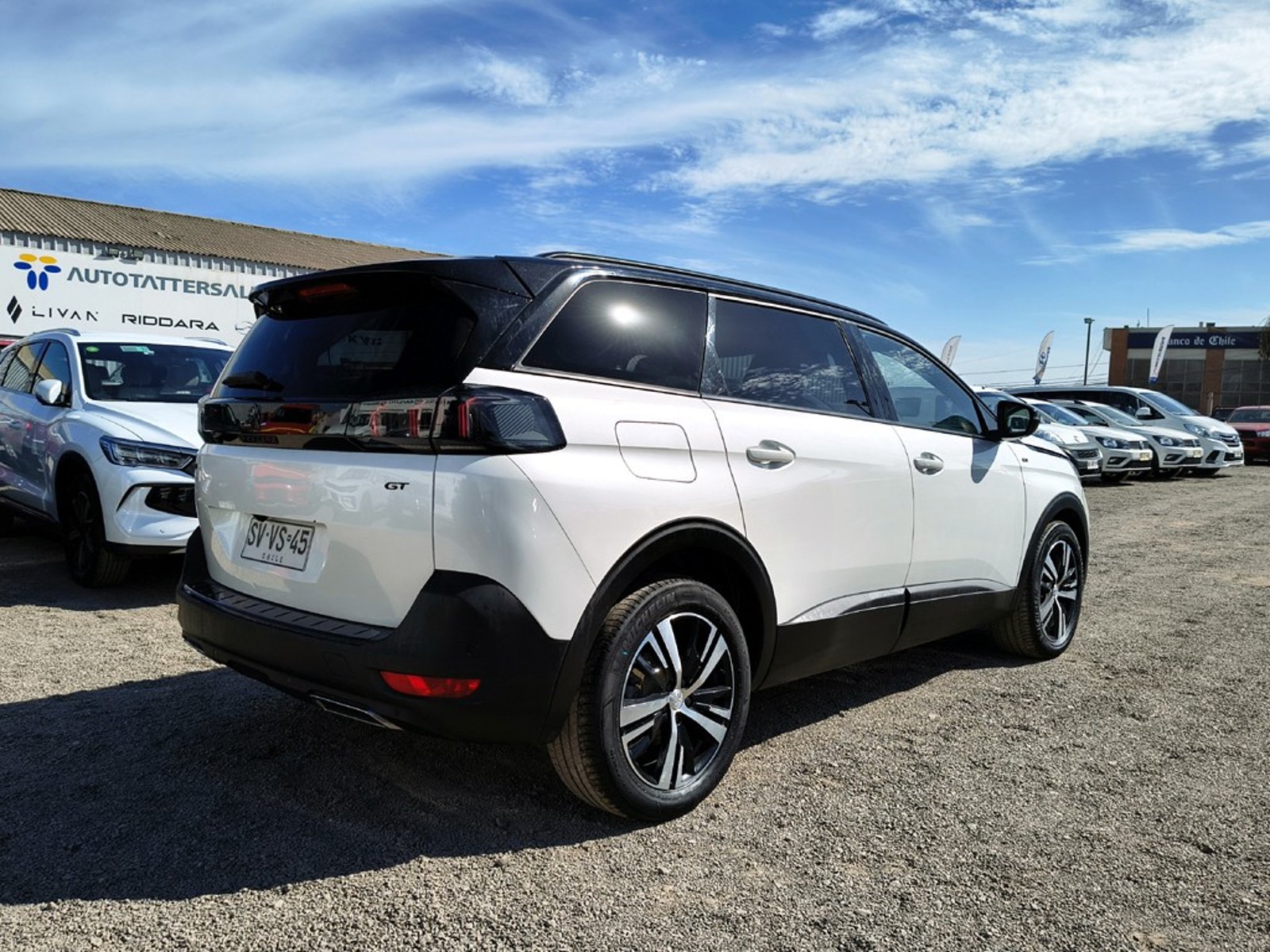 PEUGEOT 5008 BLUEHDI 130 1.5 AUT 2023 - Imagen 7 de 20