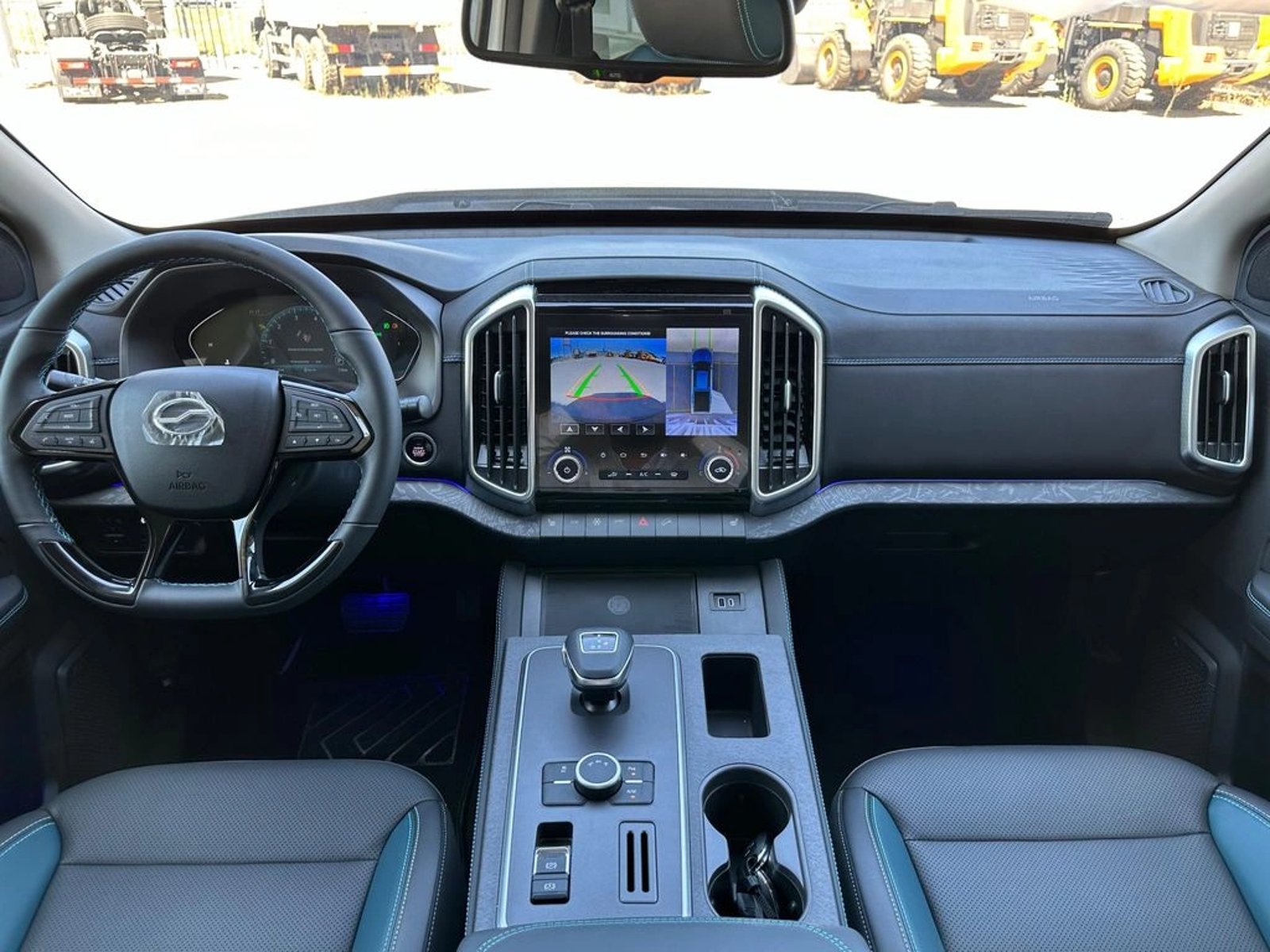 ZX AUTO GRAND LION LUX XL DIESEL 4X4 AT 2.3 E6 2026 - Imagen 13 de 19