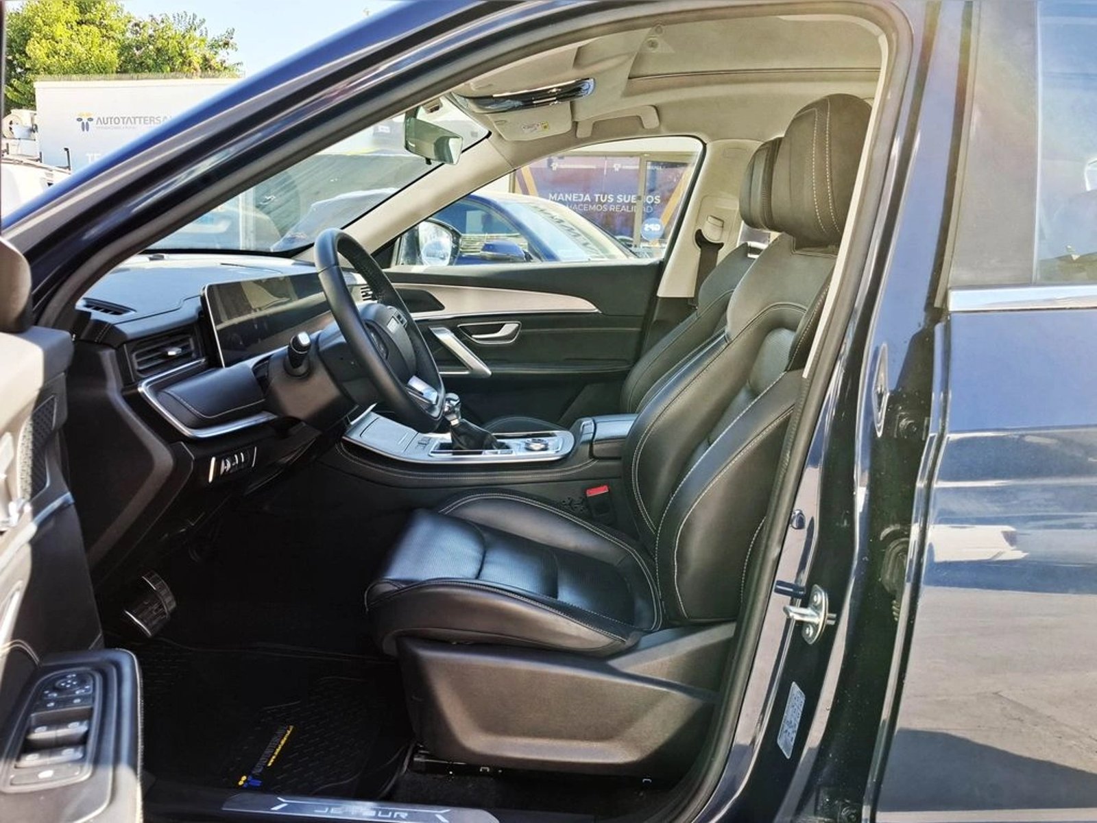 JETOUR X70 PLUS 1.5 2024 - Imagen 12 de 20