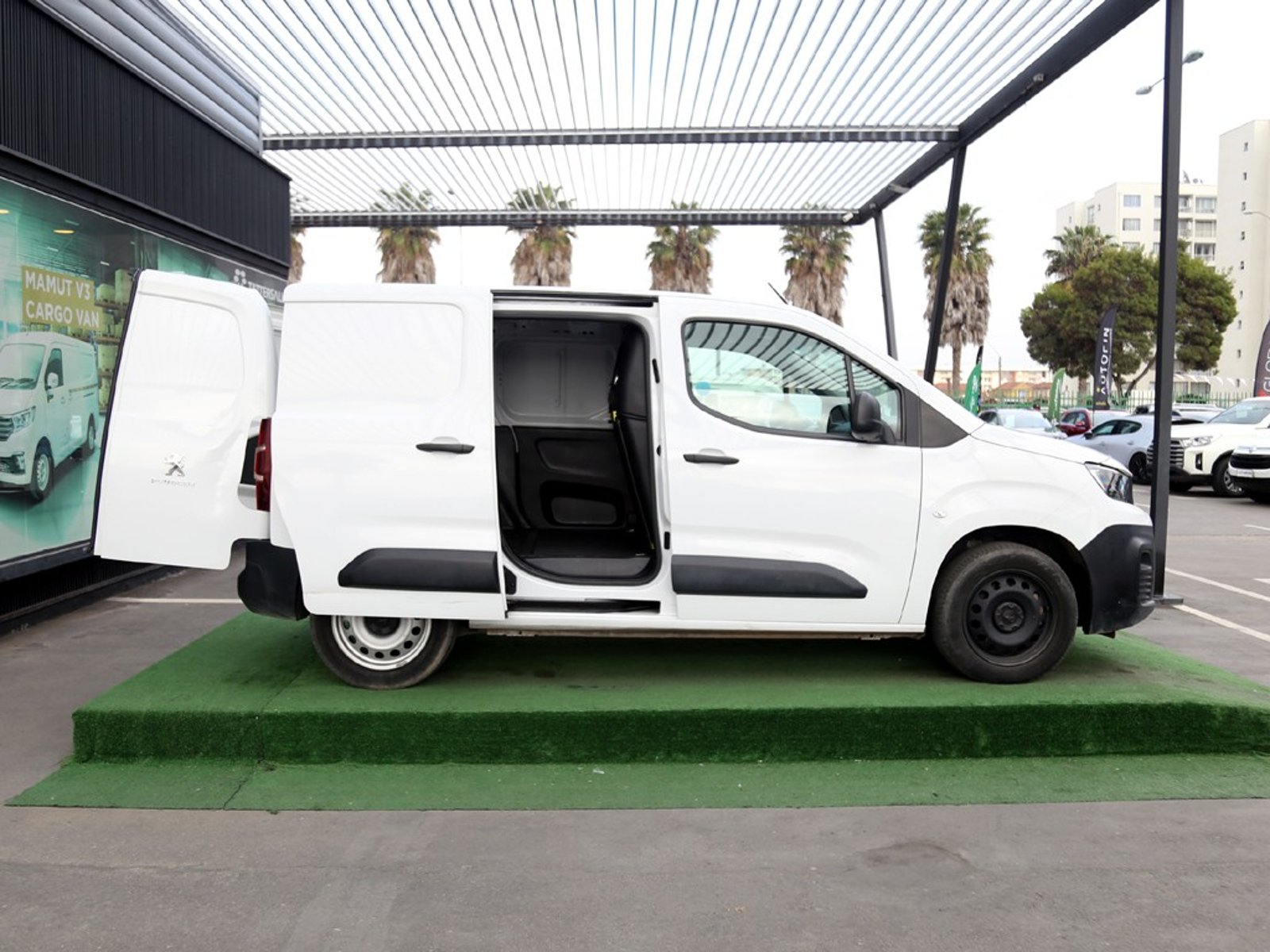 Peugeot PARTNER BLUEHDI 1.5 2023 - Foto 5 de 20