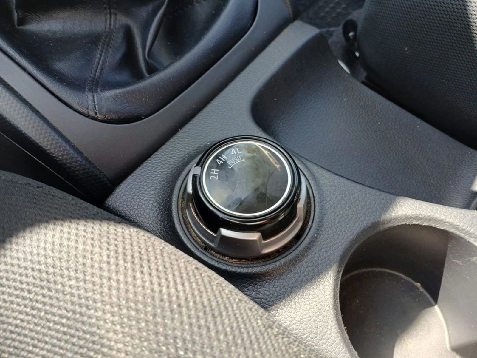 MITSUBISHI L200 L200 KATANA CRT 4X4 2.4 2021 - Imagen 17 de 19