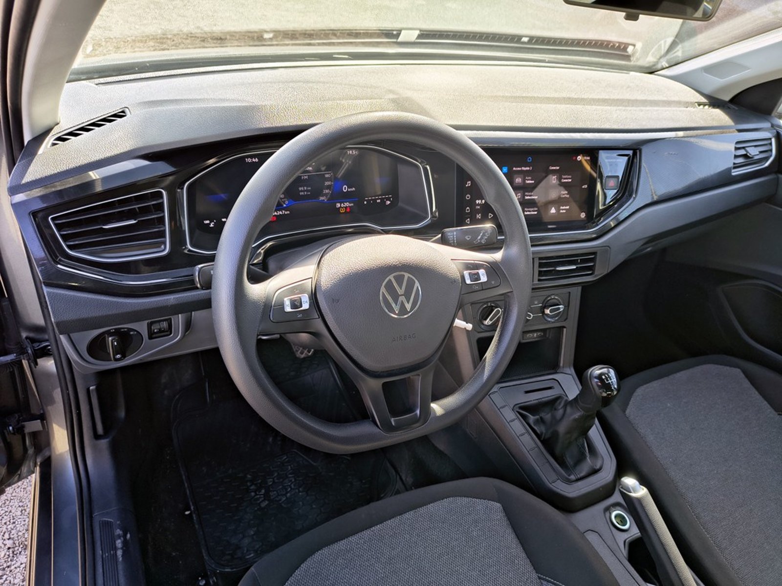 VOLKSWAGEN POLO POLO 1.6 Gasolina 4x2 T/M 2025 - Imagen 13 de 20