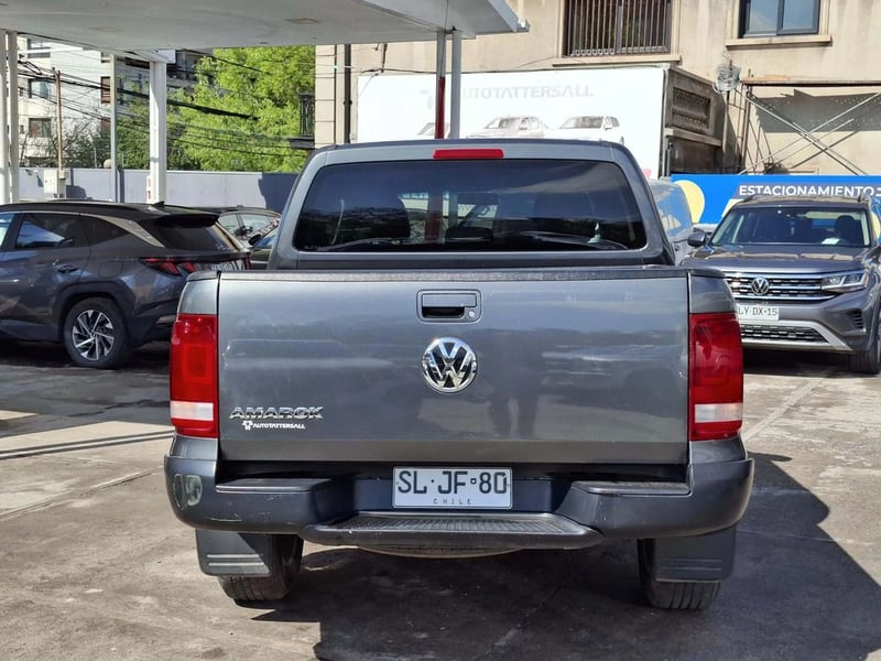 Volkswagen AMAROK TREDLINE 2.0 MT 4X2 2023 - Imagen 8 de 20