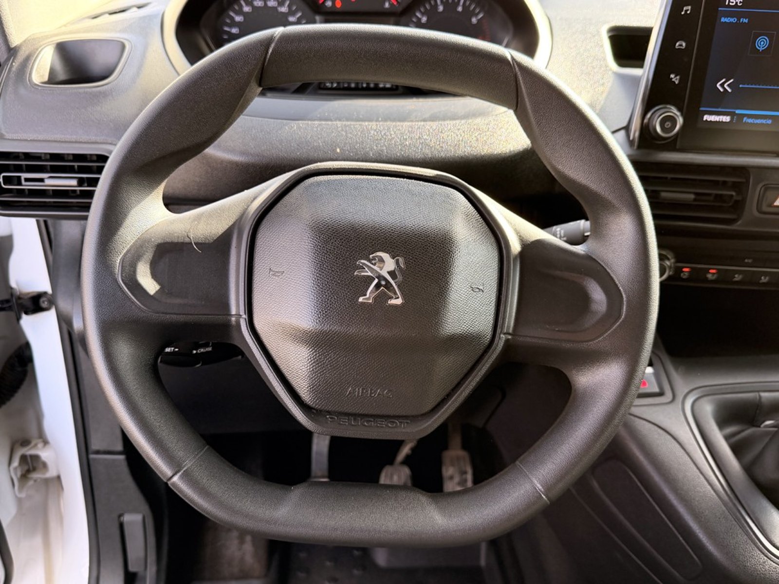 PEUGEOT PARTNER 1.5 L2 BLUEHDI 2024 - Imagen 16 de 20
