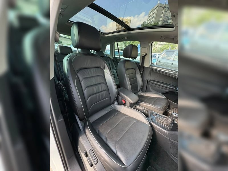 Volkswagen TIGUAN 2.0 TSI SPORT 4MOTION 4X4 180HP AT 5P. 2019 - Imagen 17 de 20