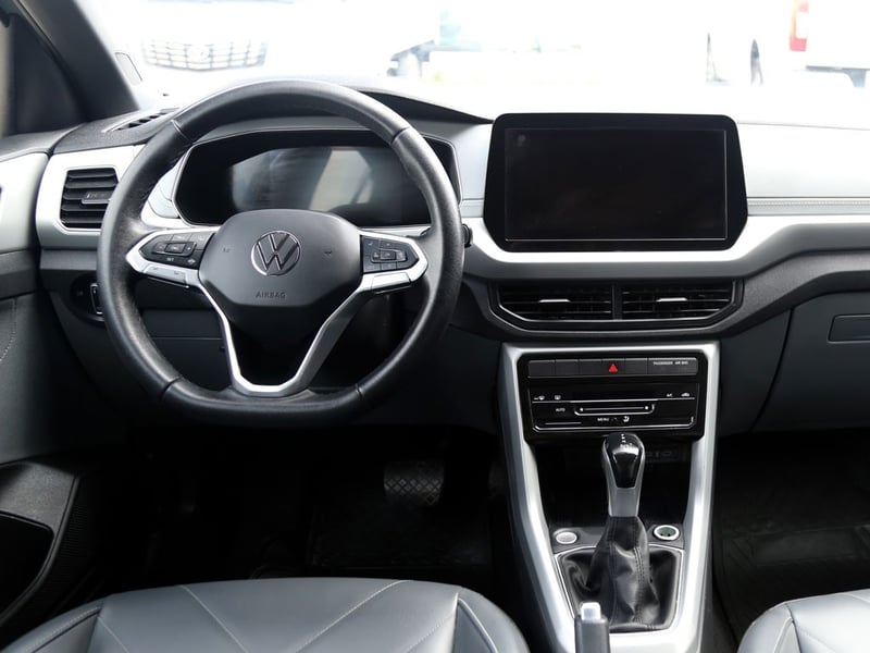 Volkswagen T-CROSS TSI COMFORTLINE 1.0 AUT 2025 - Imagen 15 de 20