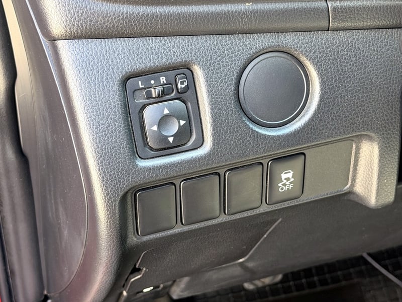 Mitsubishi L200 KATANA CR 2.4 4X2 2022 - Imagen 12 de 20