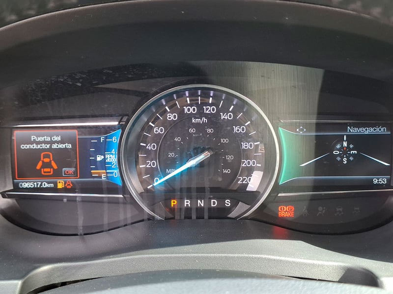 Ford EXPLORER 2.3 LIMITED ECOBOOST 4X4 AT 5P 2019 - Imagen 13 de 20