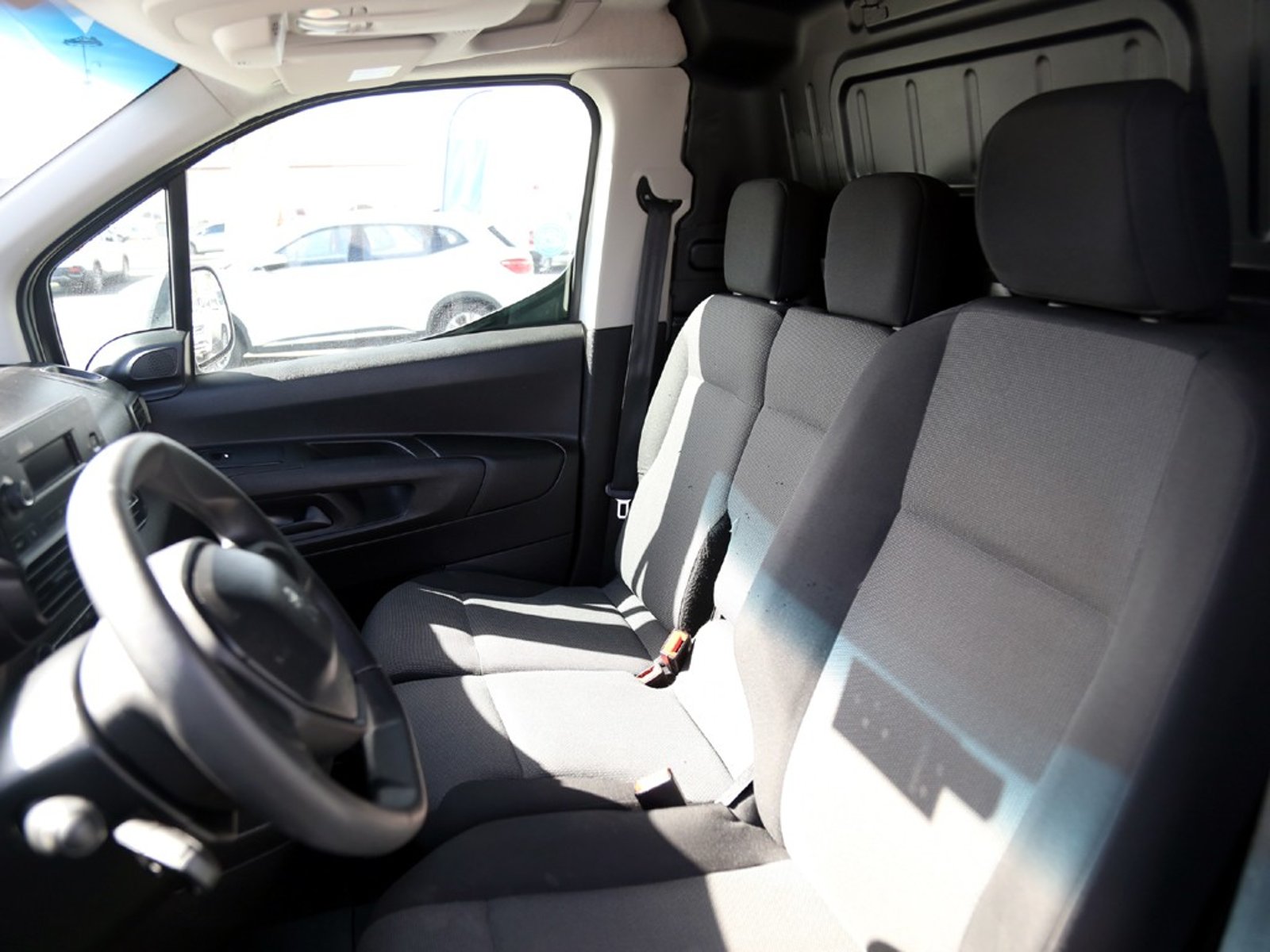 Peugeot PARTNER 1.5 L1 HDI 2023 - Imagen 13 de 20