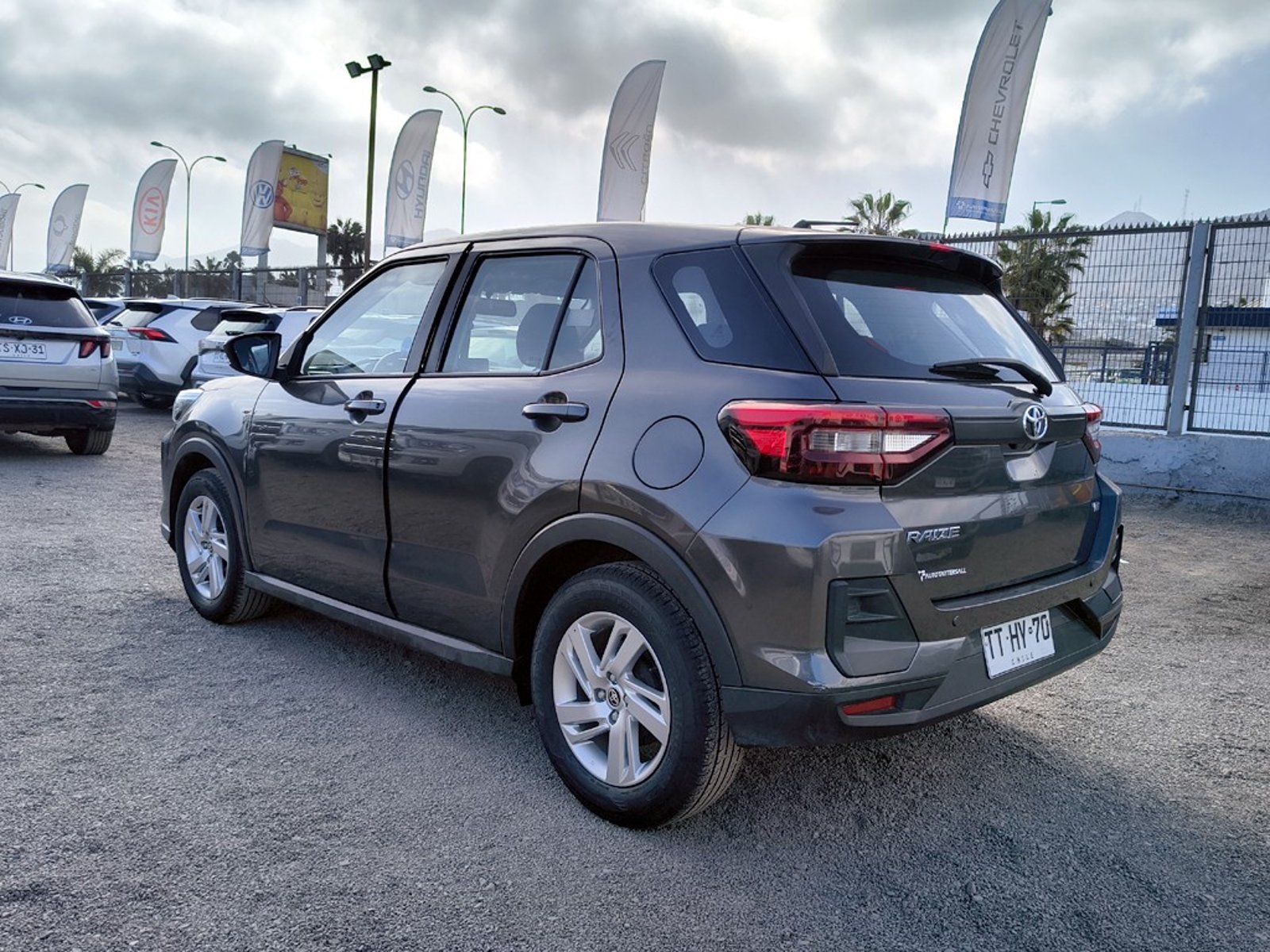 Toyota RAIZE 1.2 GASOLINA 4X2 T/A 2025 - Foto 5 de 20