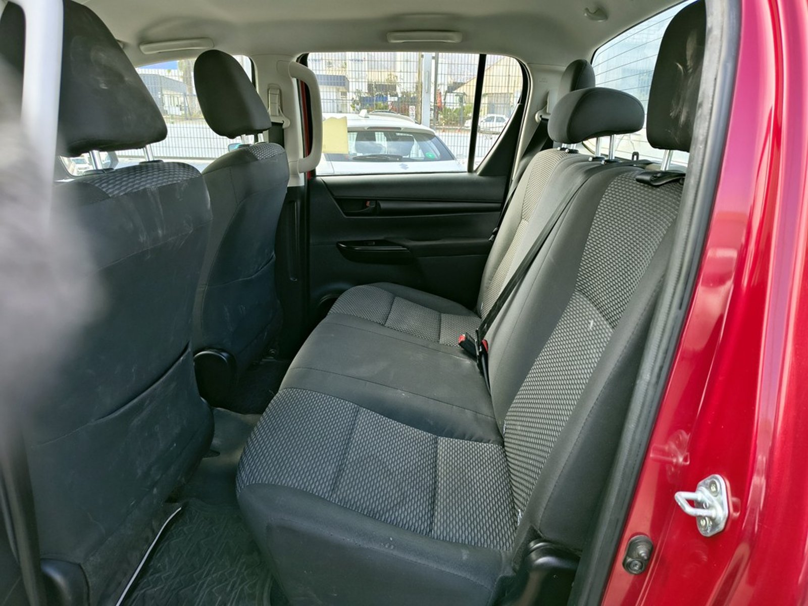 TOYOTA HILUX 2.4 DX 2022 - Imagen 15 de 20