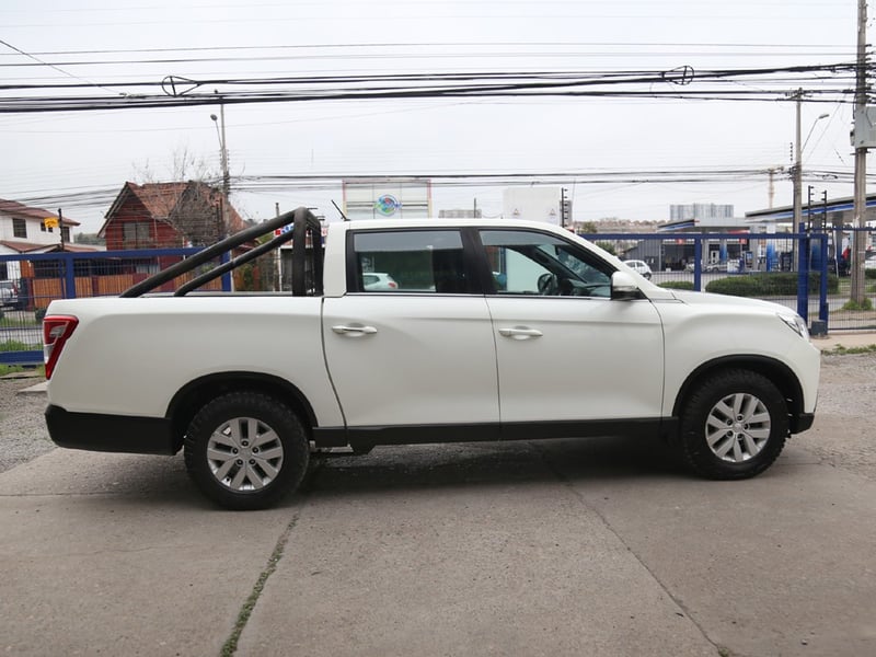 SsangYong MUSSO Grand 4X4 2.2 2023 - Imagen 4 de 20