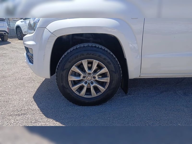 Volkswagen AMAROK 2.0 Diesel 4x2 T/M 2023 - Imagen 10 de 20