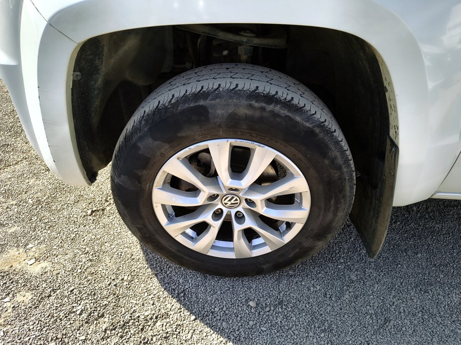 VOLKSWAGEN AMAROK 2.0 TRENDLINE 4X4 2023 - Imagen 4 de 20