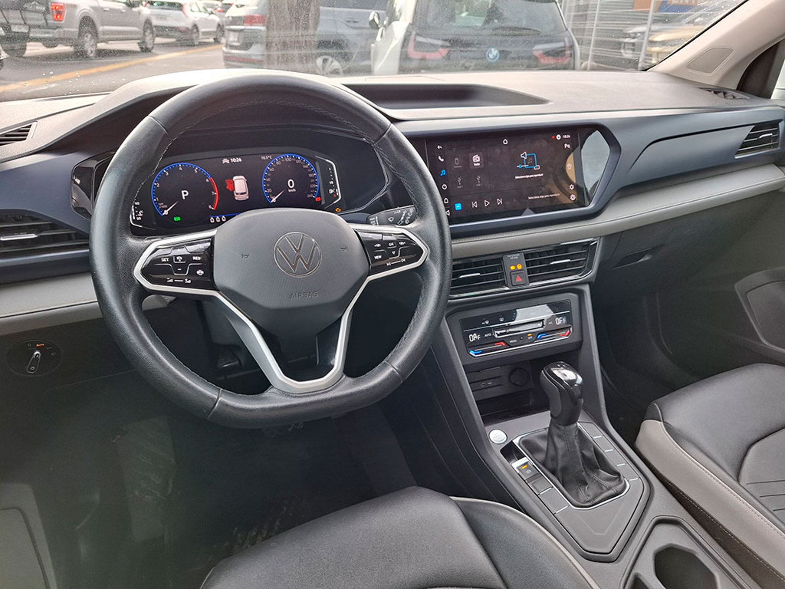 Volkswagen TAOS 1.4 TSI CONFORTLINE 2025 - Imagen 10 de 20