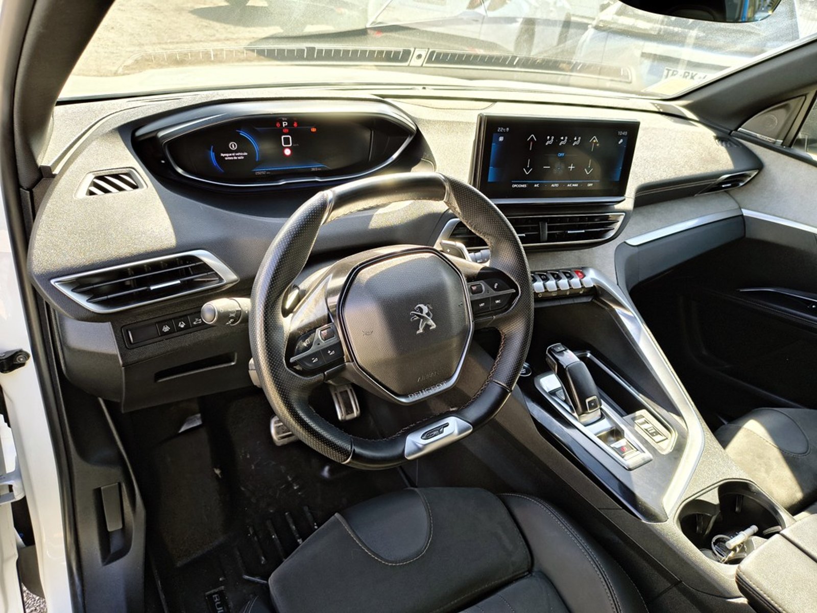 PEUGEOT 5008 BLUEHDI 130 1.5 AUT 2023 - Imagen 11 de 20