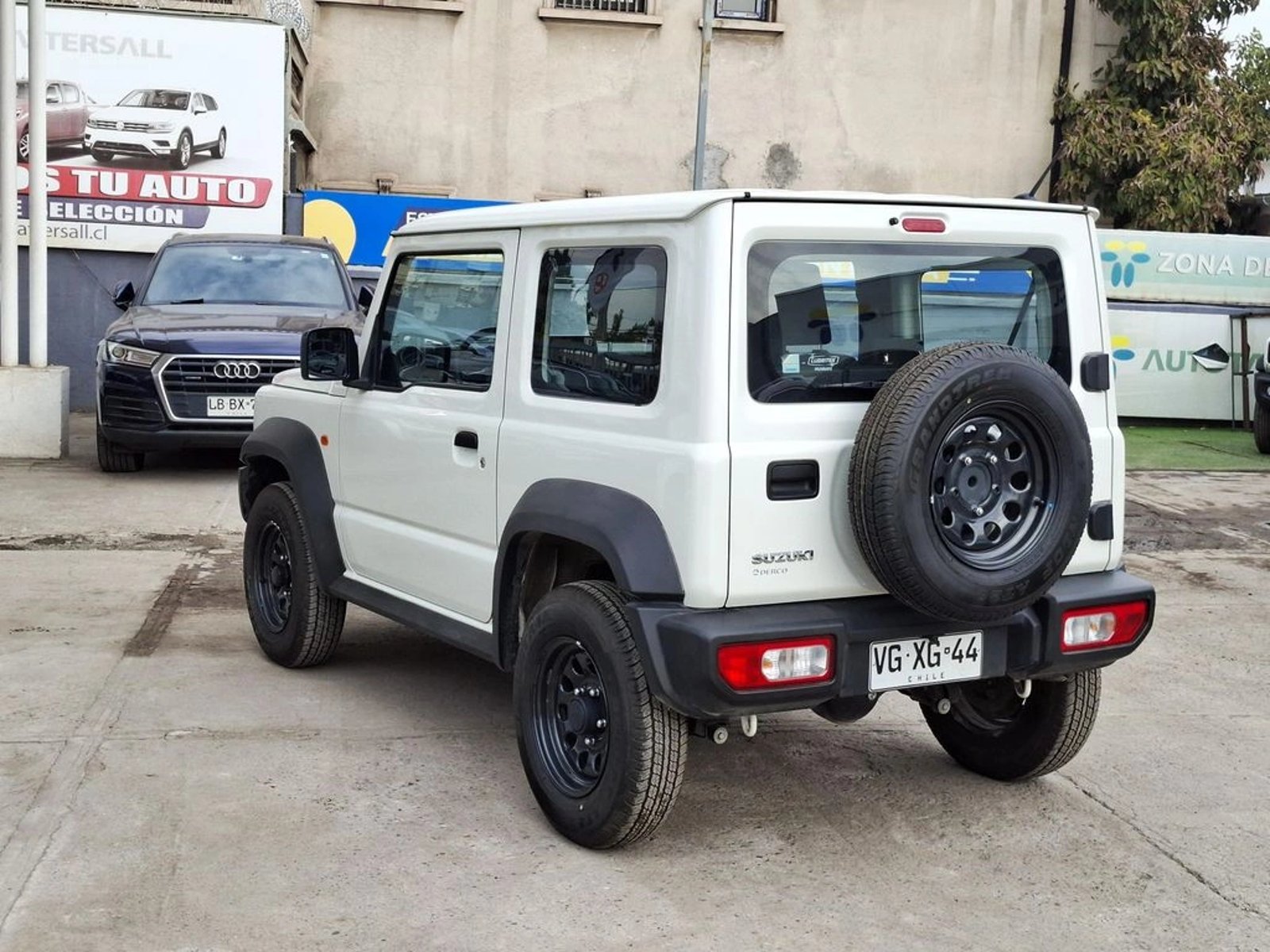 Suzuki JIMNY 1.5 GL VALOR + IVA 2025 - Imagen 10 de 20
