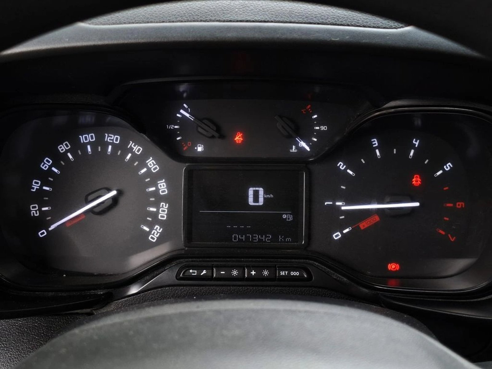 Citroën BERLINGO 1.5 2024 - Imagen 19 de 20