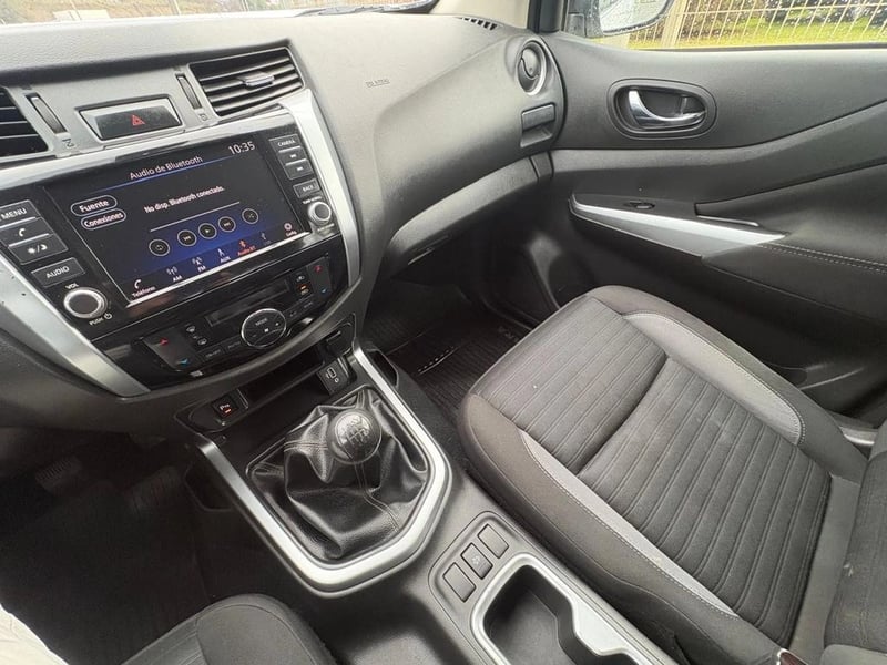 Nissan NAVARA 2.3 MT 4X2 2023 - Imagen 10 de 11