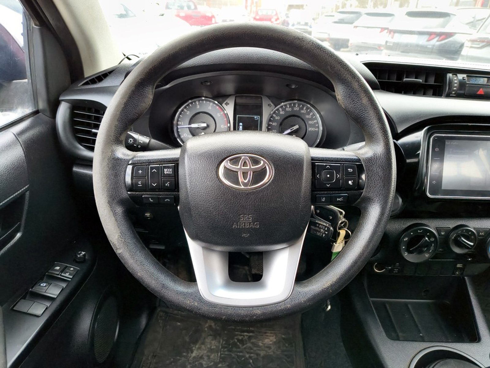 TOYOTA HILUX HILUX TSS 2.4 Diesel 4X4 T/M 2022 - Imagen 13 de 20