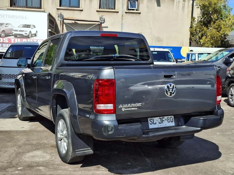 Volkswagen AMAROK TREDLINE 2.0 MT 4X2 2023 - Imagen 10 de 20