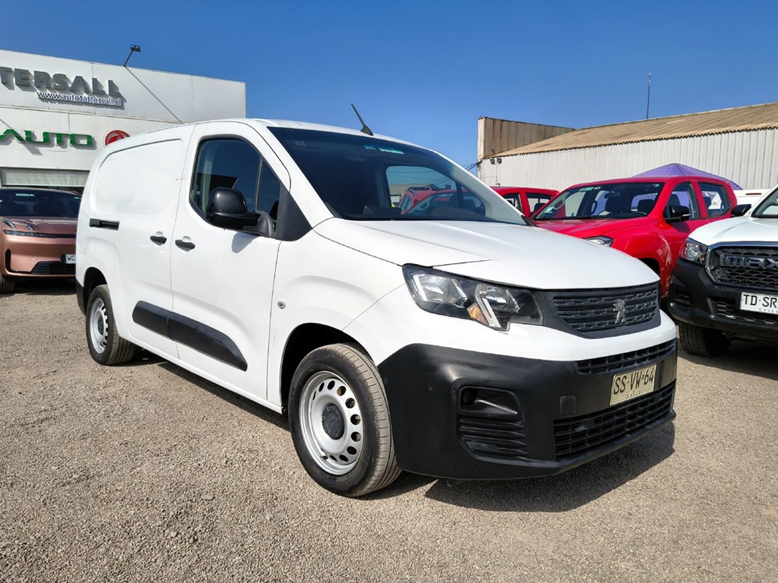 Peugeot PARTNER L2 1.6 Diesel 4x2 T/M 2023 - Foto 3 de 18