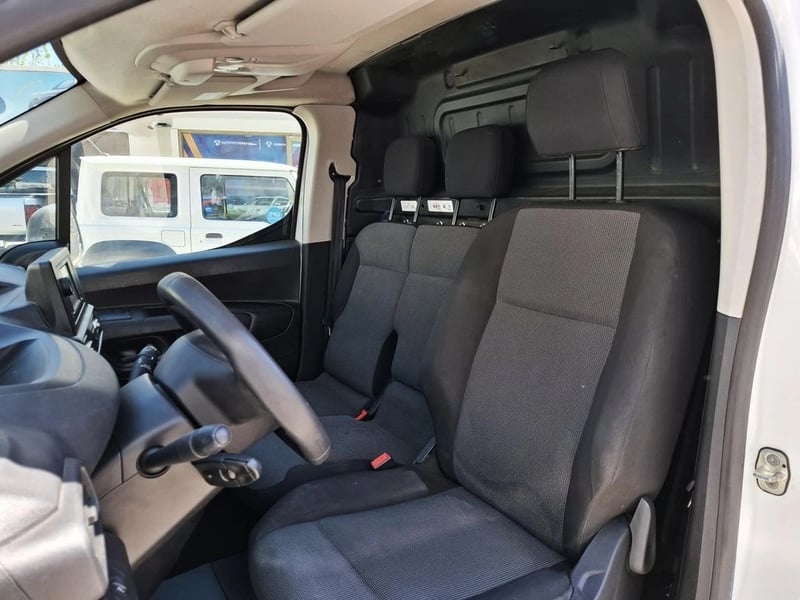 Peugeot PARTNER 1.6 L1 HDI 2022 - Imagen 16 de 20