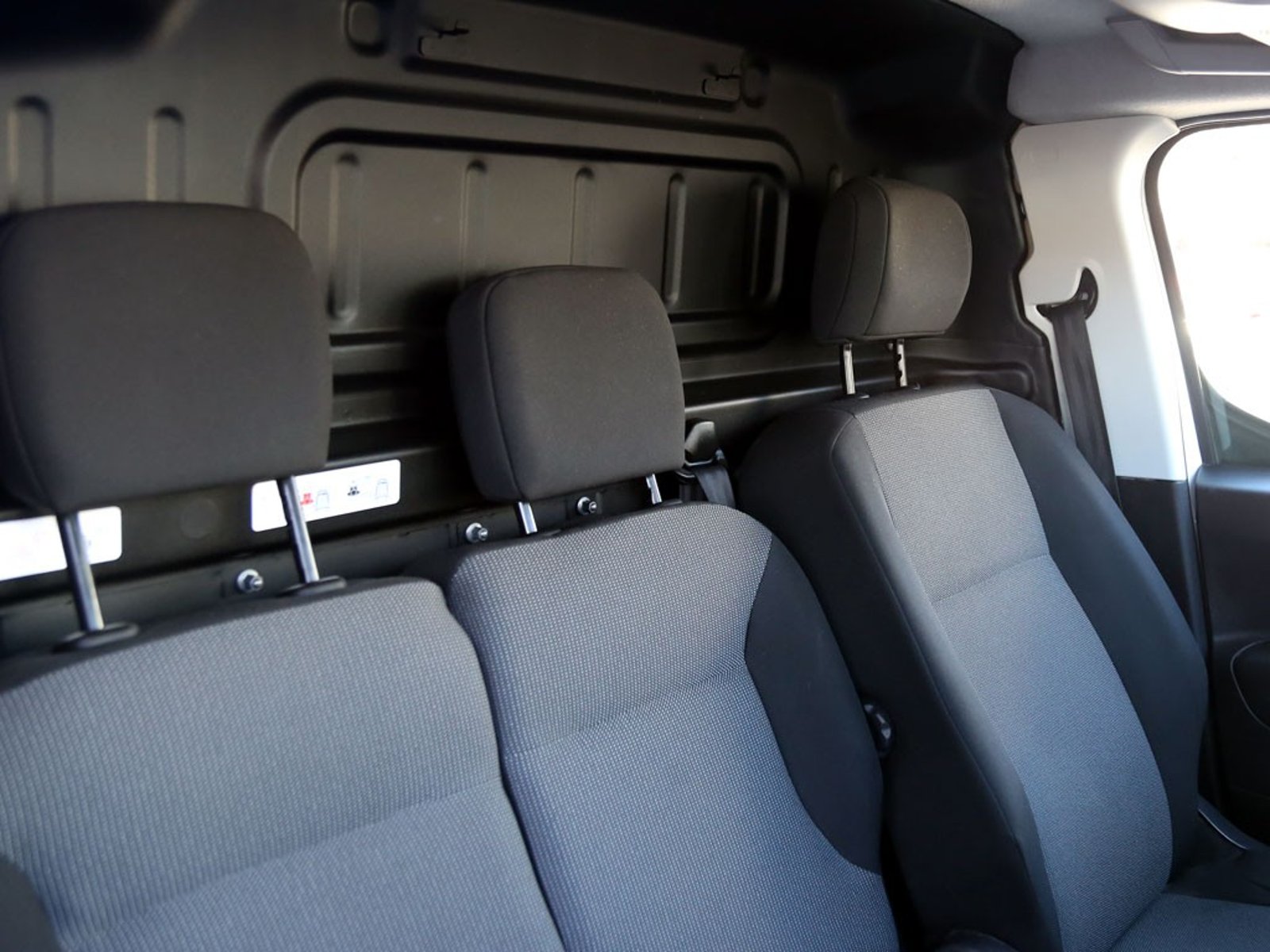 Peugeot PARTNER 1.5 L1 BLUEHDI 100 MT DIESEL 2024 - Imagen 19 de 20