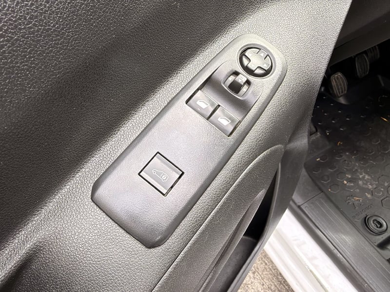 Peugeot PARTNER 1.6 L2 HDI 2022 - Imagen 14 de 20