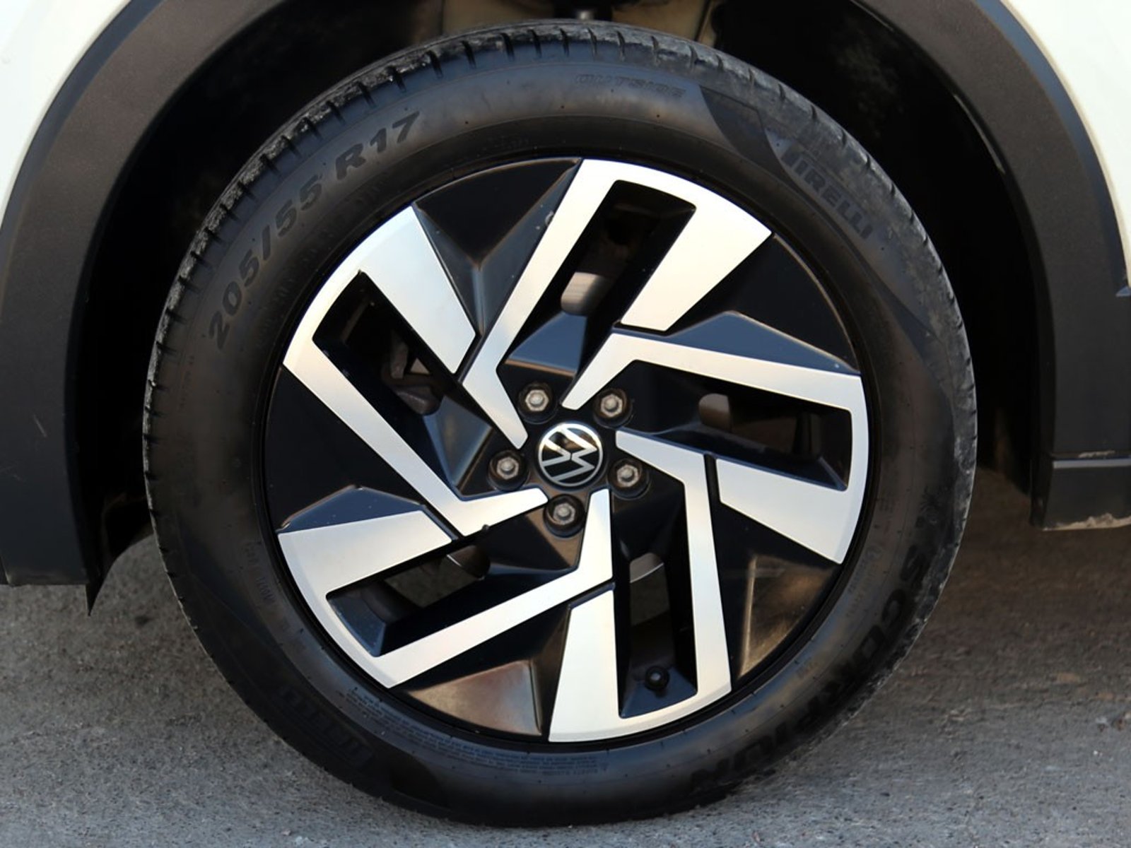 Volkswagen T-CROSS TSI 4X2 1.0 AUT 2025 - Imagen 11 de 20
