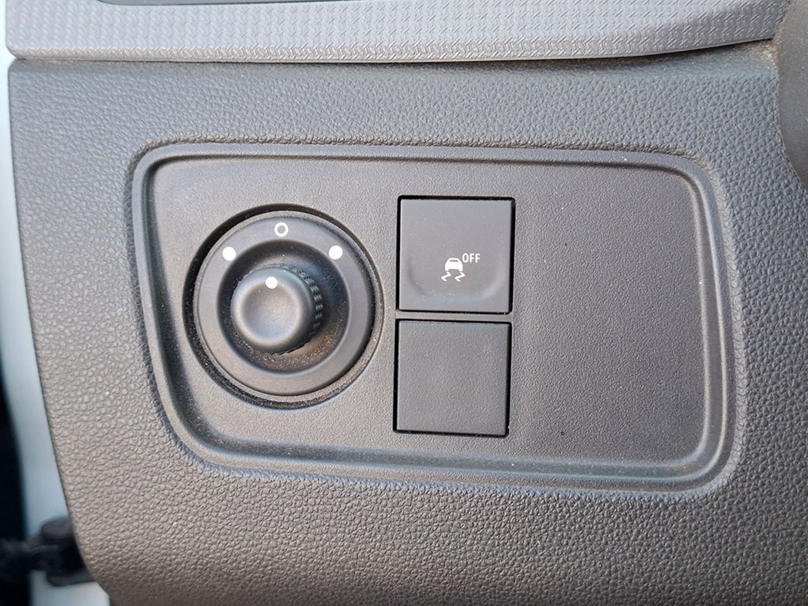 RENAULT EXPRESS 1.5 ZEN 2023 - Imagen 18 de 20