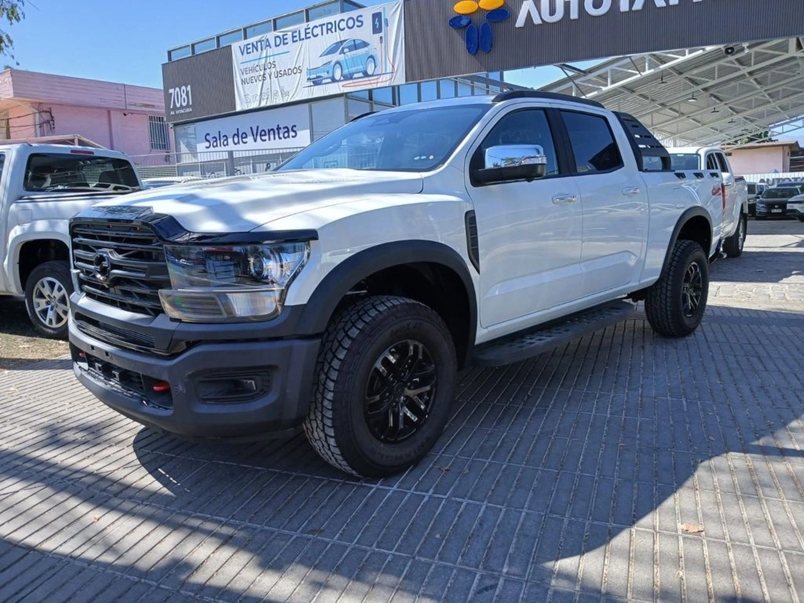 ZX Auto GRAND LION CABINA DOBLE 4X4 AT 2.3 PRECIO + IVA 2026 - Foto 2 de 20