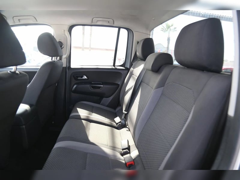 Volkswagen AMAROK 2.0 TREDLINE MT 4X4 DIESEL 2023 - Imagen 14 de 20