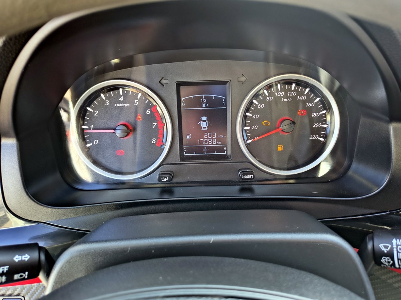 DONGFENG T5L LUX 1.8 MT 2025 - Imagen 15 de 20