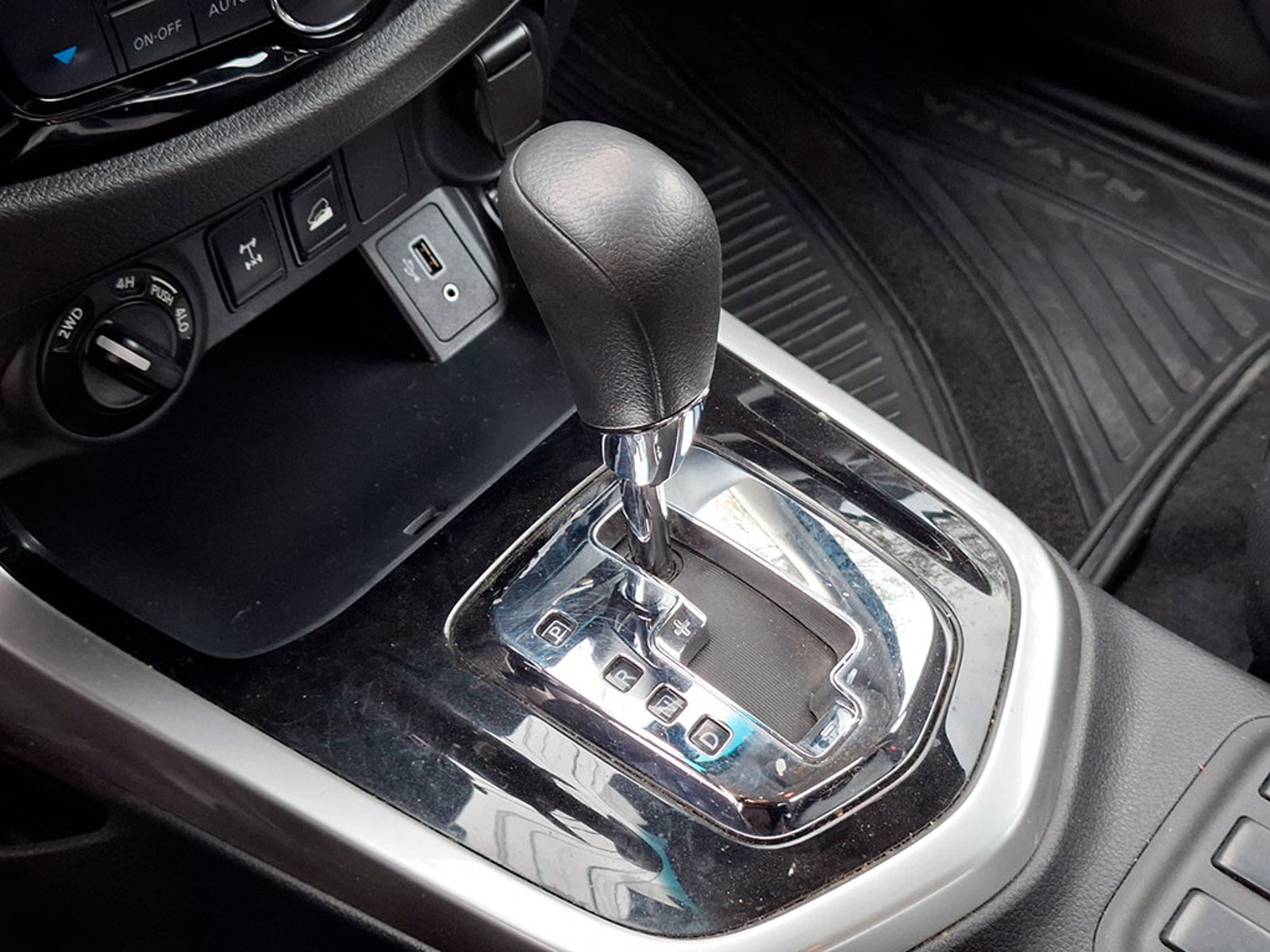 NISSAN NAVARA 2.3D XE 2022 - Imagen 17 de 20