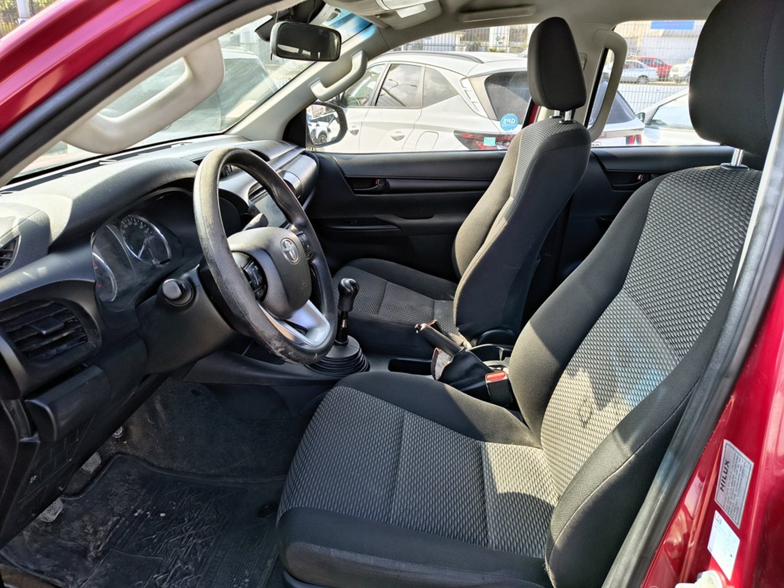 TOYOTA HILUX HILUX TSS 2.4 Diesel 4X2 T/M 2021 - Imagen 9 de 17