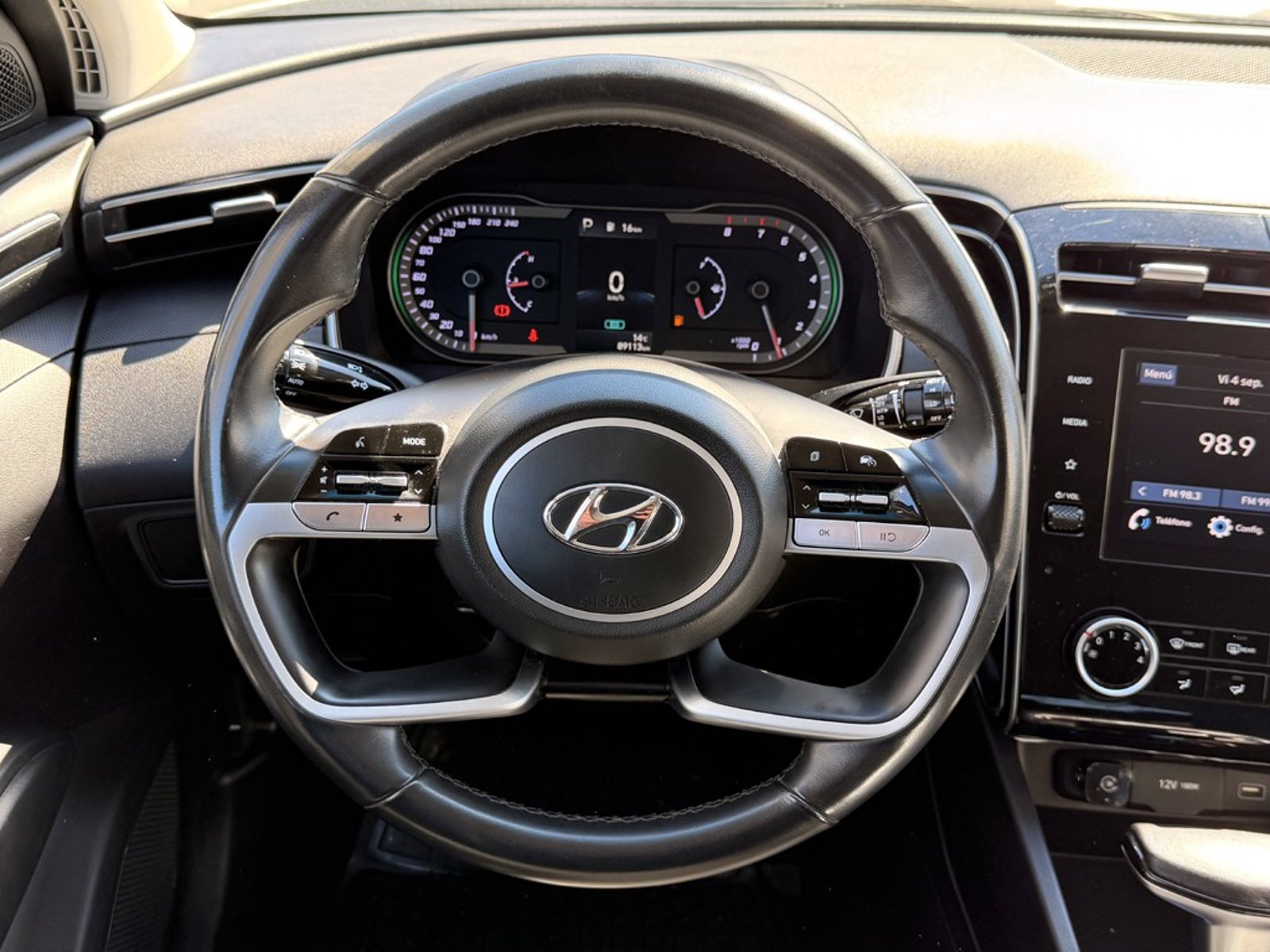 Hyundai TUCSON NX4 2.0 4X2 2024 - Imagen 12 de 20