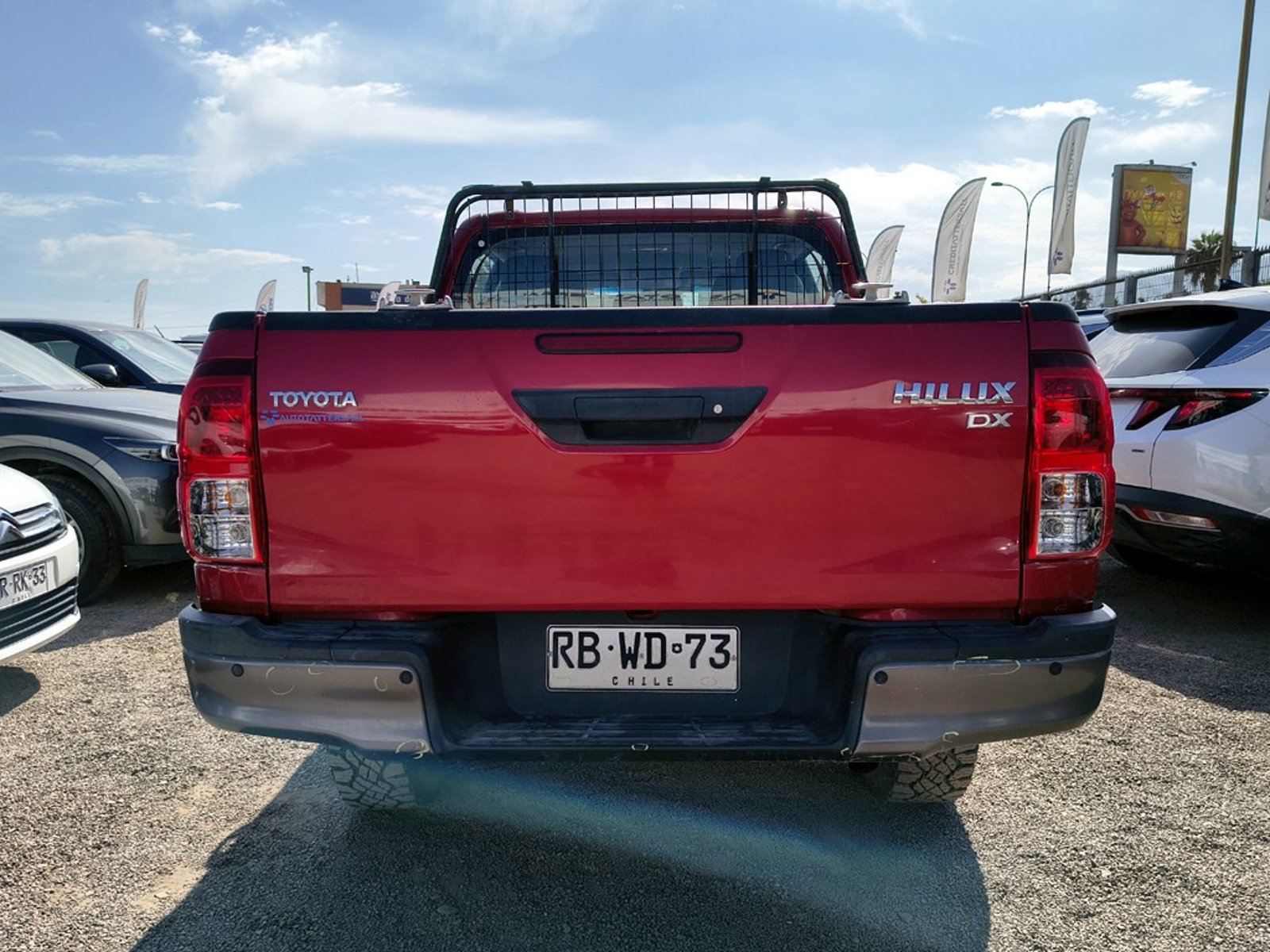 TOYOTA HILUX 2.4 DX DIESEL 4x2 2022 - Imagen 4 de 20