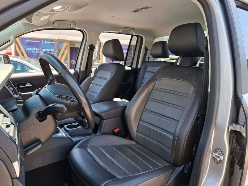 Volkswagen AMAROK 2.0 HIGHLINE 4MOTION AT 2023 - Imagen 15 de 20