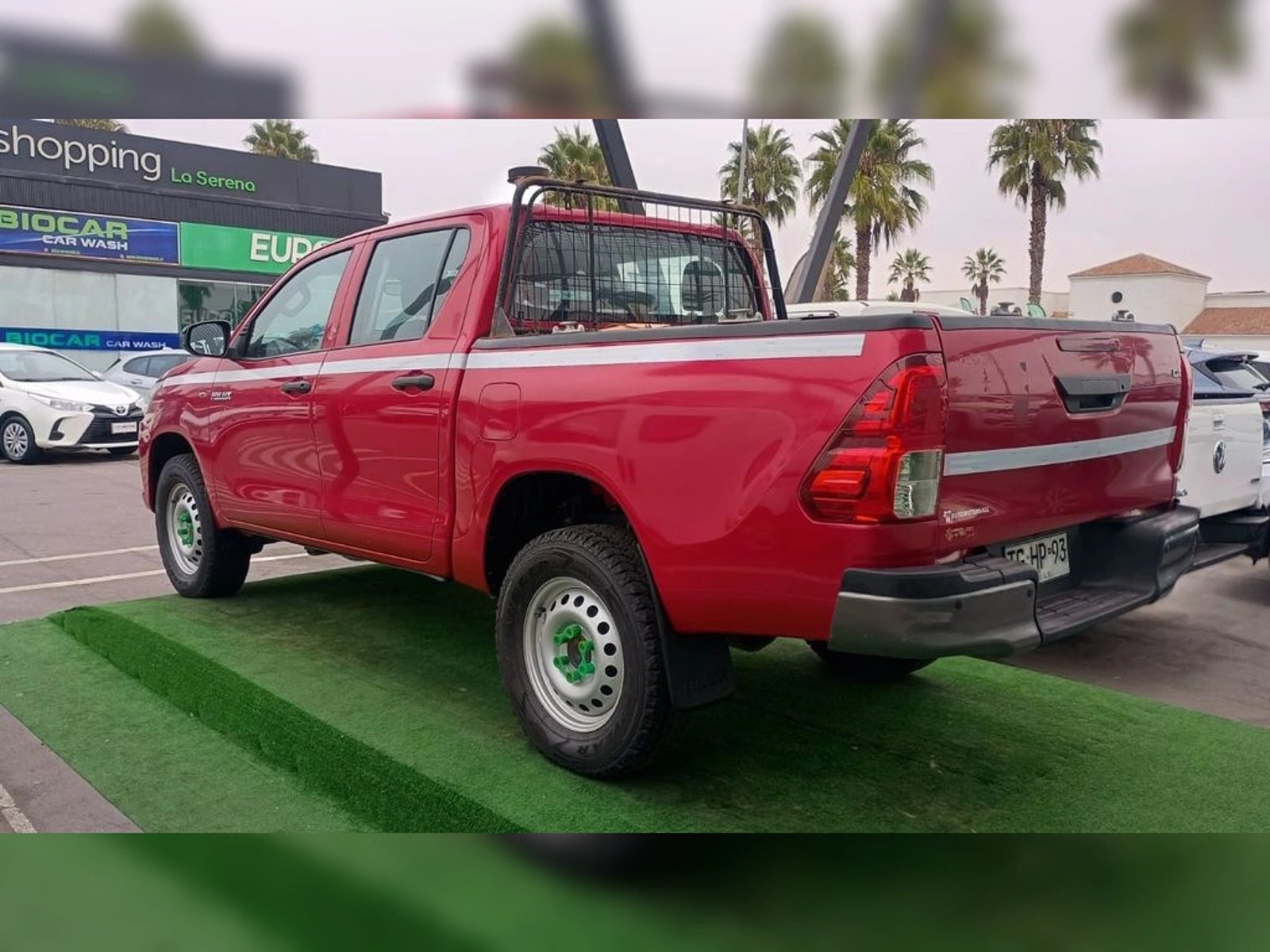 TOYOTA HILUX 2.4 DX DIESEL 4X2 DOB. CAB. MT 4P 2024 - Imagen 6 de 13